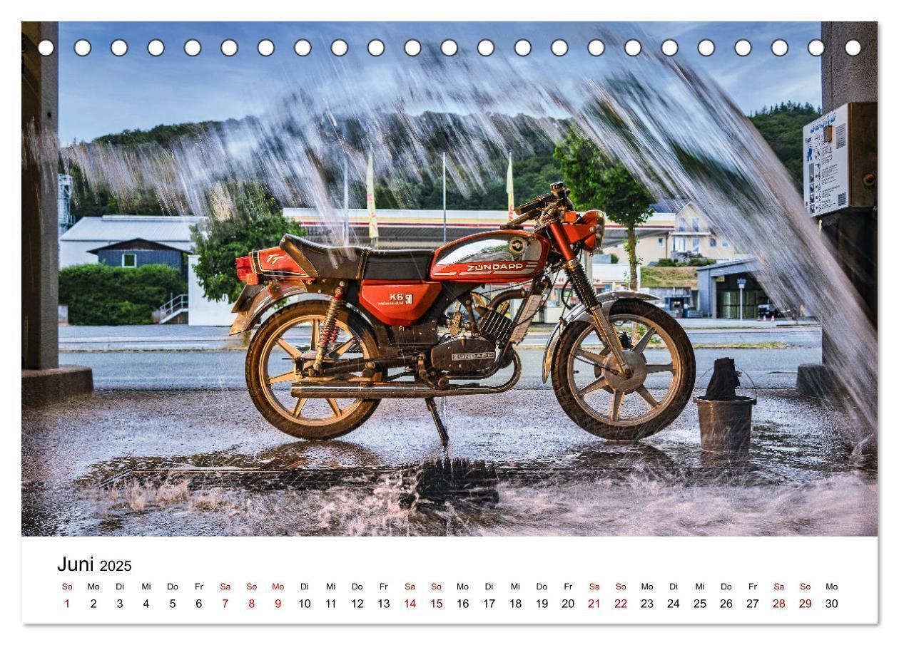 Bild: 9783383787881 | Zündapp-Träume (Tischkalender 2025 DIN A5 quer), CALVENDO...