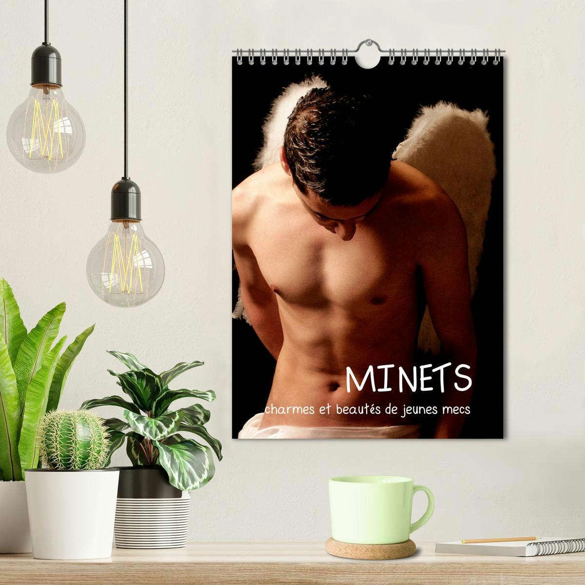 Bild: 9781325972272 | Minets, charmes et beautés de jeunes mecs (Calendrier mural 2025...