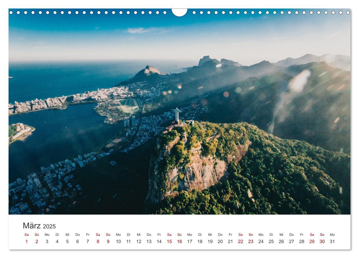 Bild: 9783383987694 | Rio de Janeiro - Am Fuße des Corcovados. (Wandkalender 2025 DIN A3...