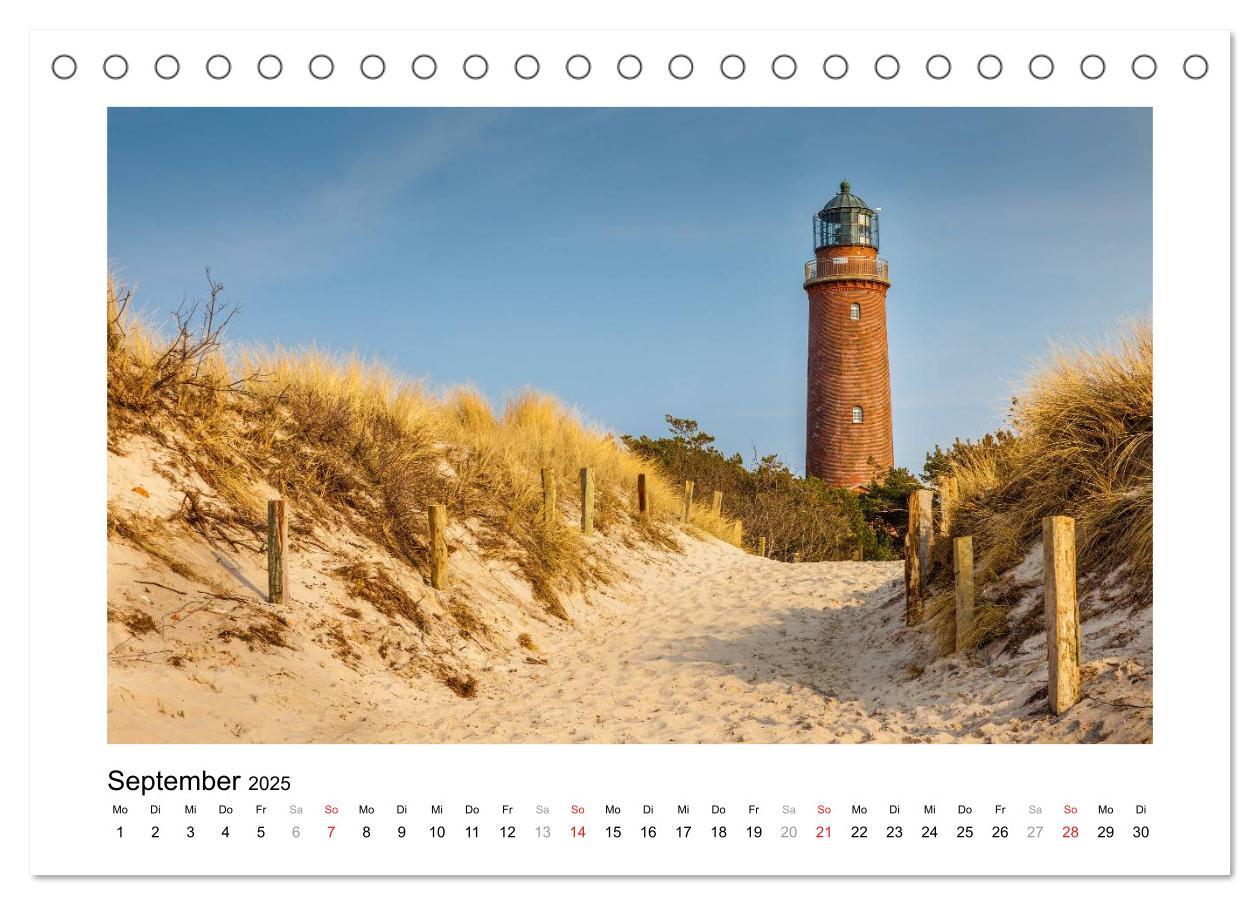 Bild: 9783435673506 | Ostsee - Spaziergang am Meer (Tischkalender 2025 DIN A5 quer),...