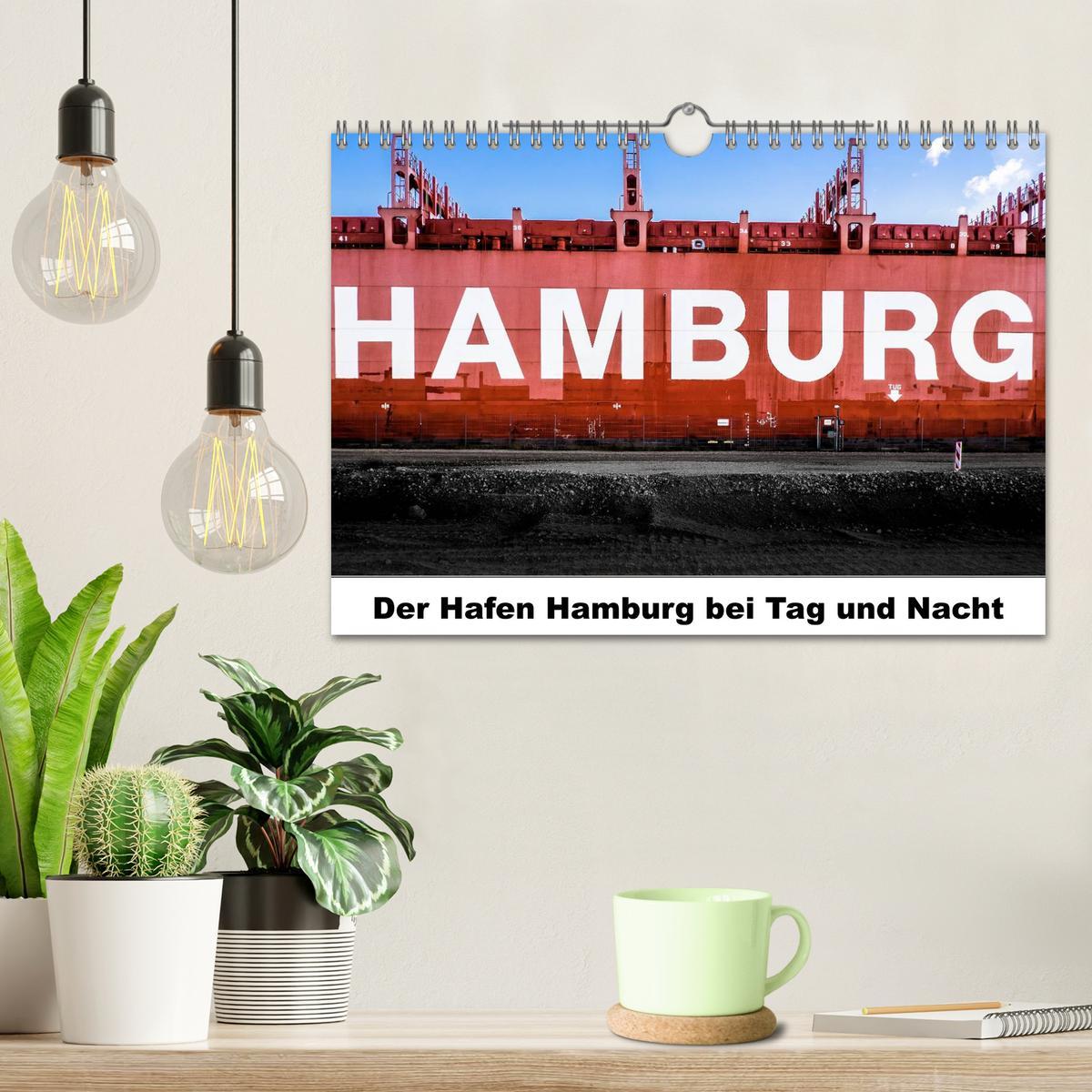 Bild: 9783435646708 | Der Hafen Hamburg bei Tag und Nacht (Wandkalender 2025 DIN A4...