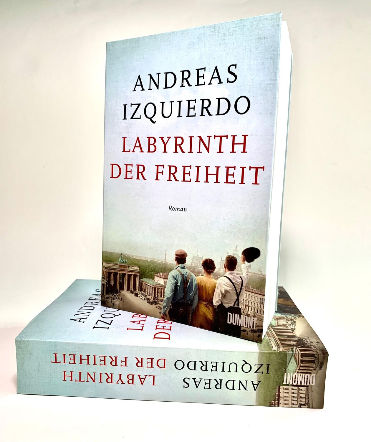 Bild: 9783832165918 | Labyrinth der Freiheit | Roman | Andreas Izquierdo | Taschenbuch