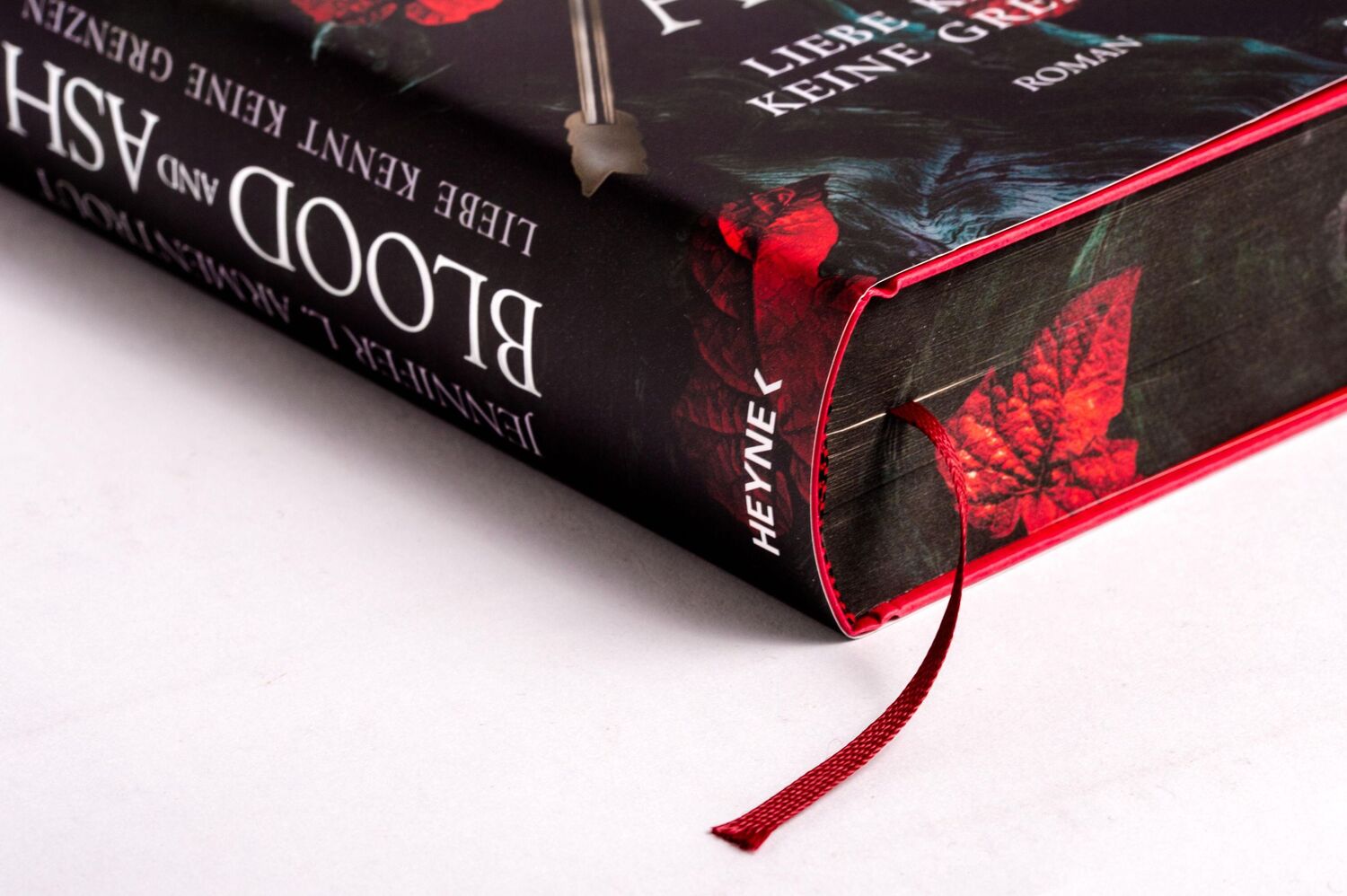 Bild: 9783453275058 | Blood and Ash - Liebe kennt keine Grenzen | Jennifer L. Armentrout