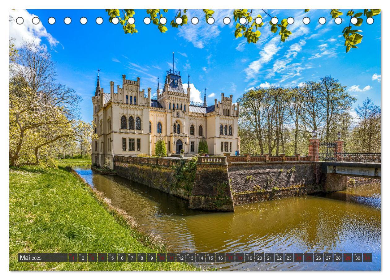 Bild: 9783383969409 | Tour de Ostfriesland (Tischkalender 2025 DIN A5 quer), CALVENDO...