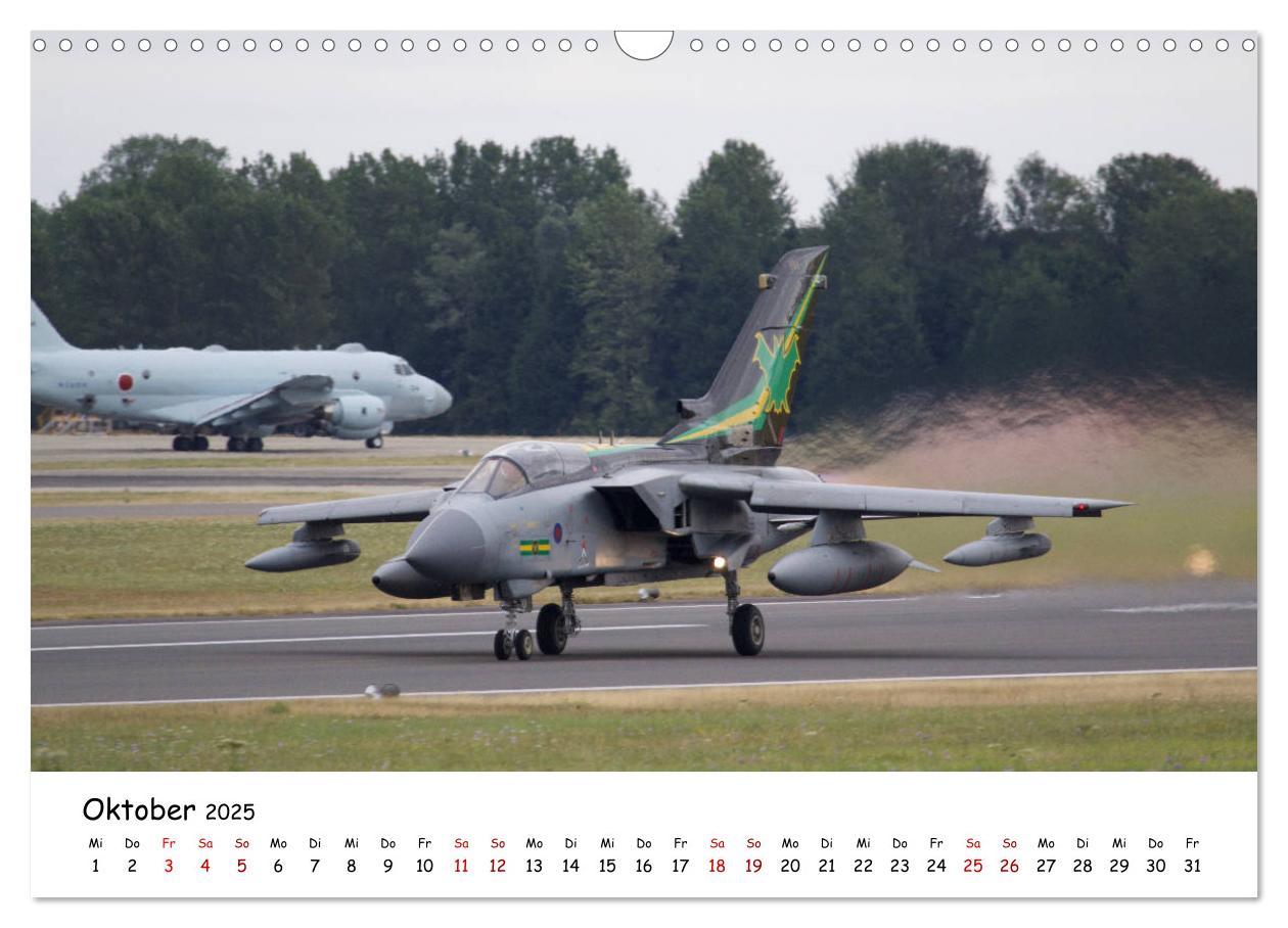 Bild: 9783435349302 | Militärjets Panavia Tornado (Wandkalender 2025 DIN A3 quer),...