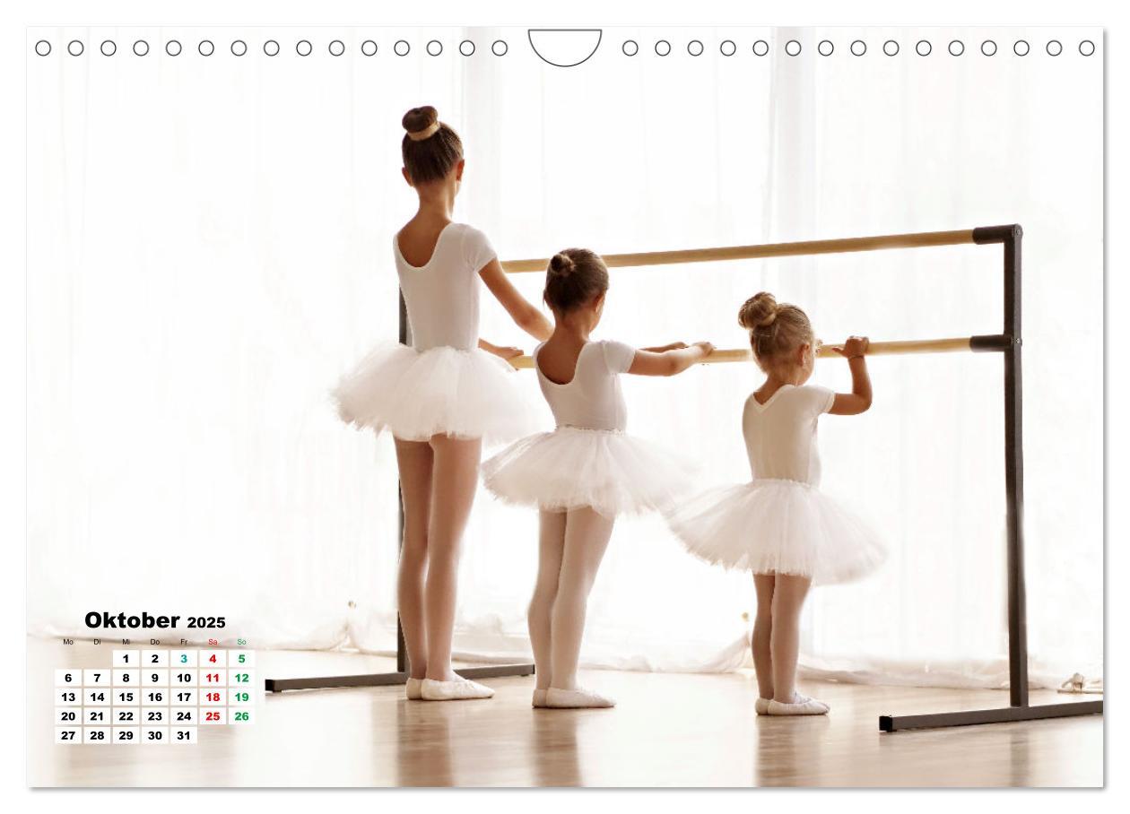 Bild: 9783457184042 | BALLETT - ein Hauch Magie (Wandkalender 2025 DIN A4 quer), CALVENDO...