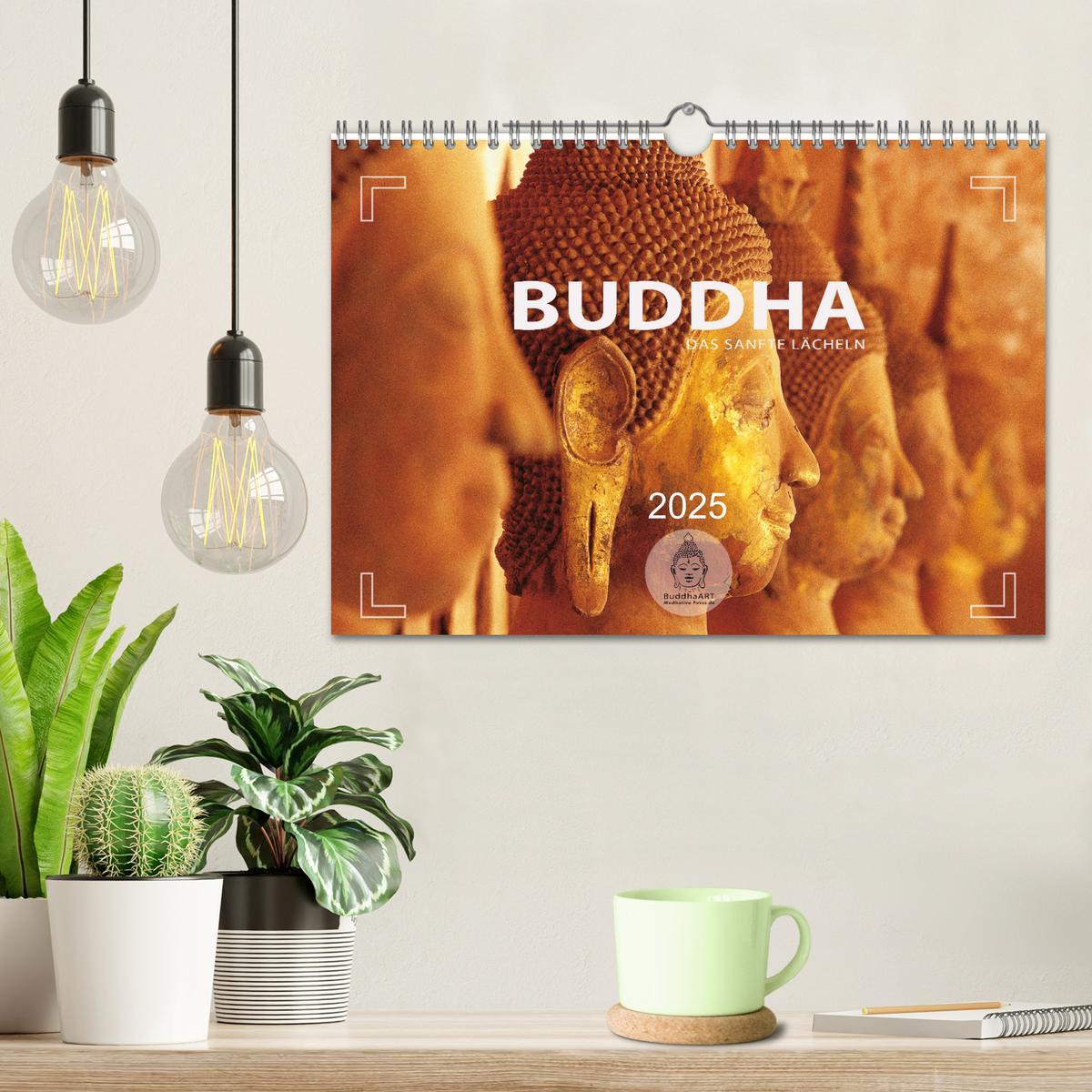 Bild: 9783383984334 | BUDDHA - Ein sanftes Lächeln (Wandkalender 2025 DIN A4 quer),...