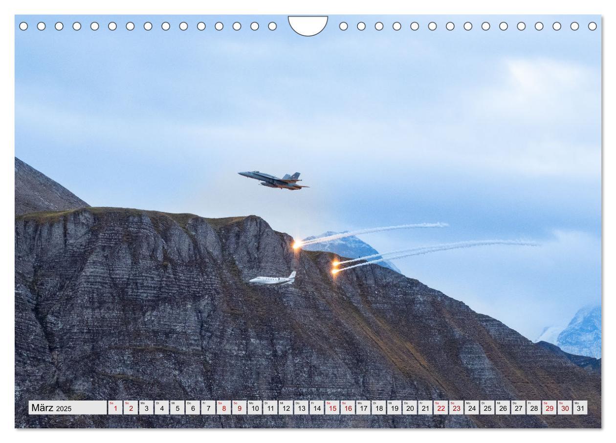 Bild: 9783383761997 | Axalp Airshow (Wandkalender 2025 DIN A4 quer), CALVENDO Monatskalender