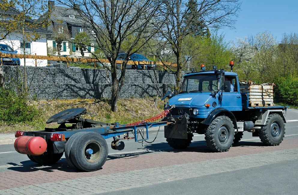 Bild: 9783861339755 | Jahrbuch Unimog &amp; MB-trac 2021 | Taschenbuch | 144 S. | Deutsch | 2020