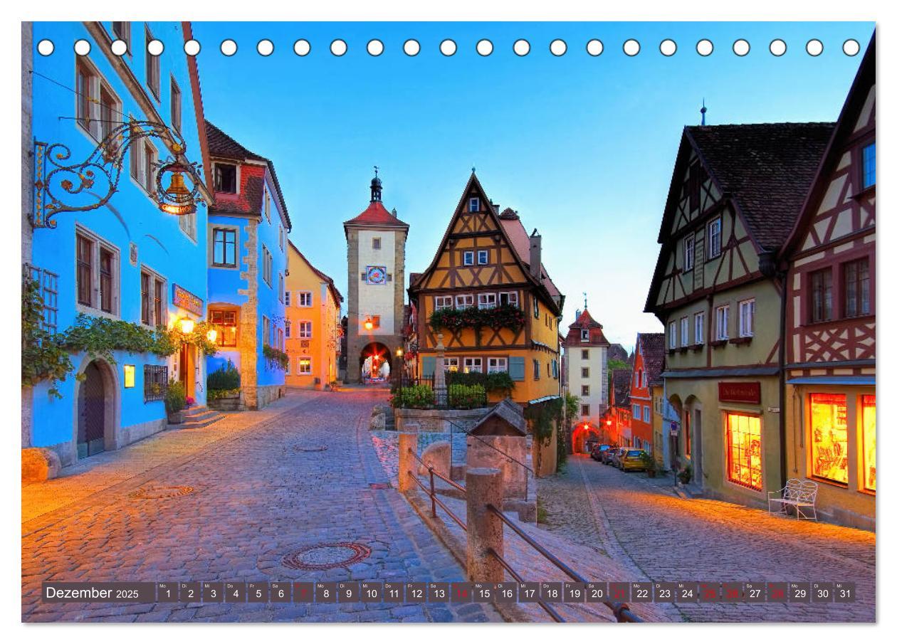 Bild: 9783435280773 | Rothenburg o. d. Tauber - Perle des Taubertales (Tischkalender 2025...