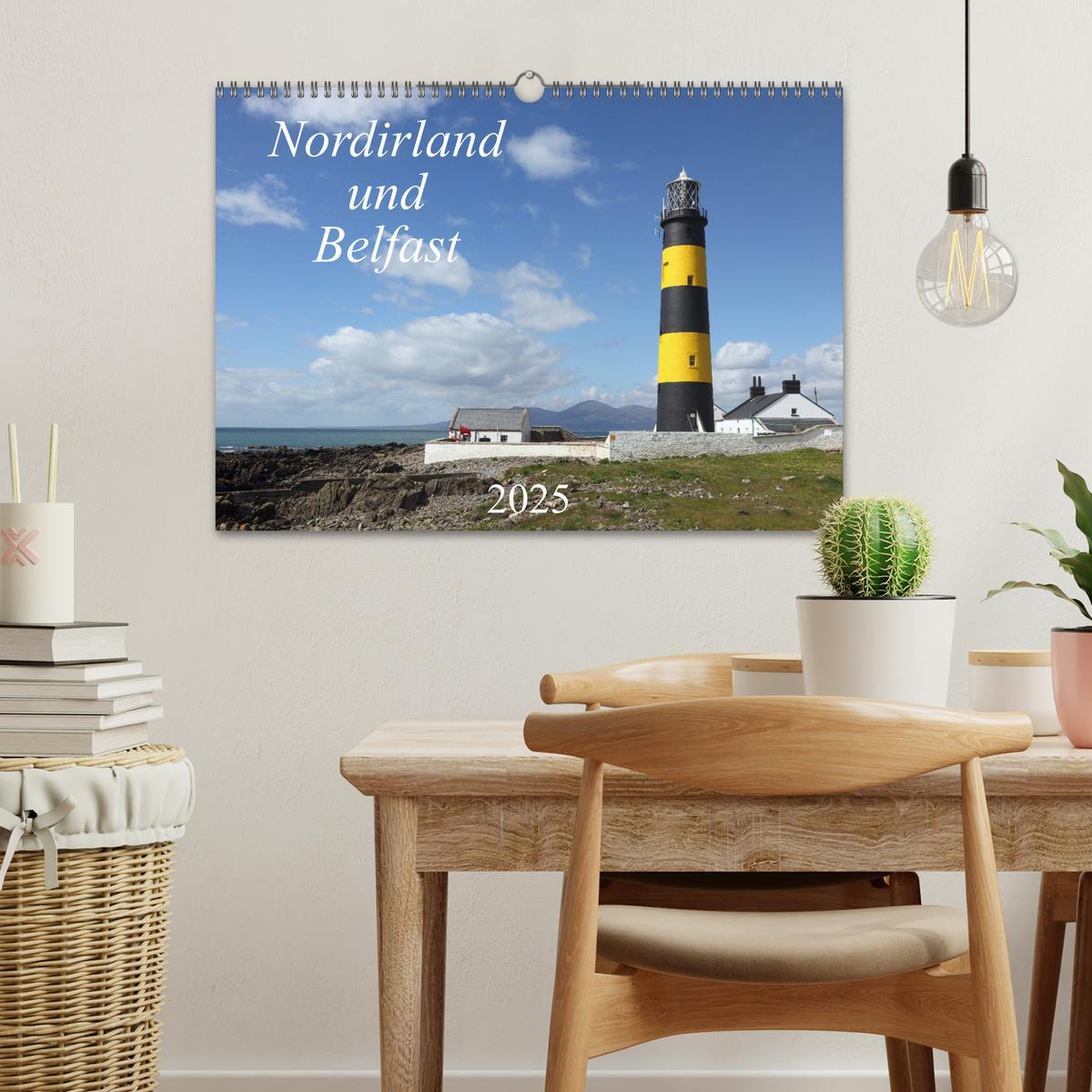 Bild: 9783435104000 | Nordirland und Belfast (Wandkalender 2025 DIN A3 quer), CALVENDO...