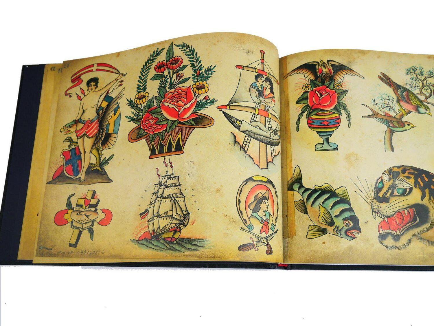 Bild: 9783791358963 | Christian Warlich. Tattoo Flash Book (dt./engl.) | Ole Wittmann | Buch