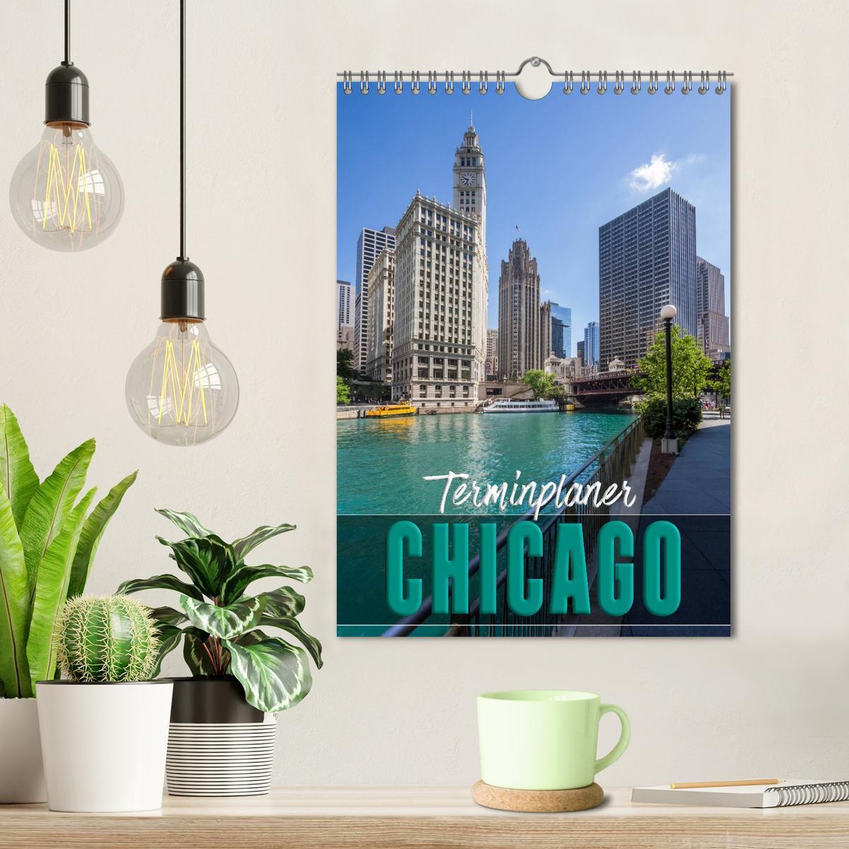 Bild: 9783457028001 | CHICAGO Terminplaner (Wandkalender 2025 DIN A4 hoch), CALVENDO...