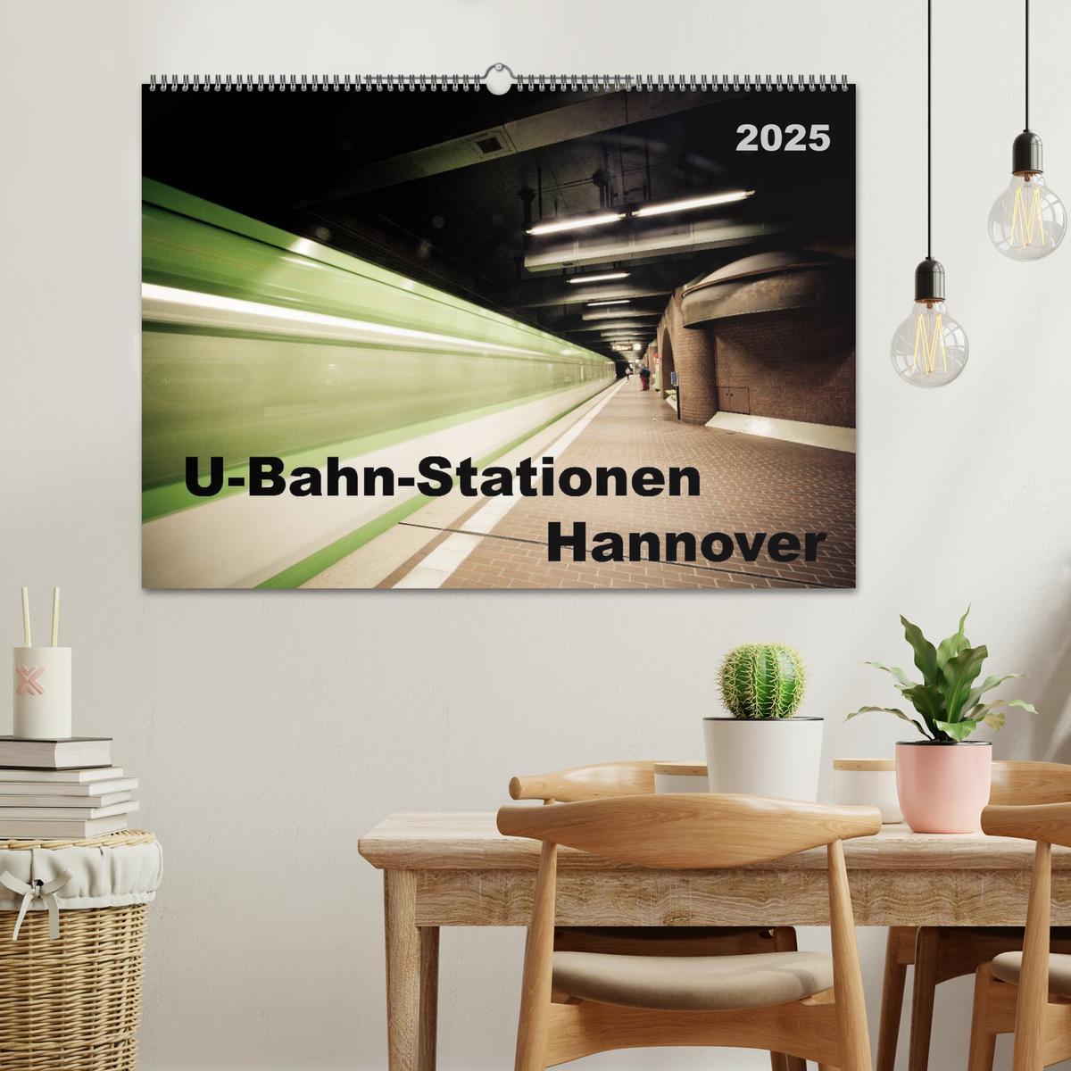 Bild: 9783435736669 | U-Bahn-Stationen Hannover (Wandkalender 2025 DIN A2 quer), CALVENDO...