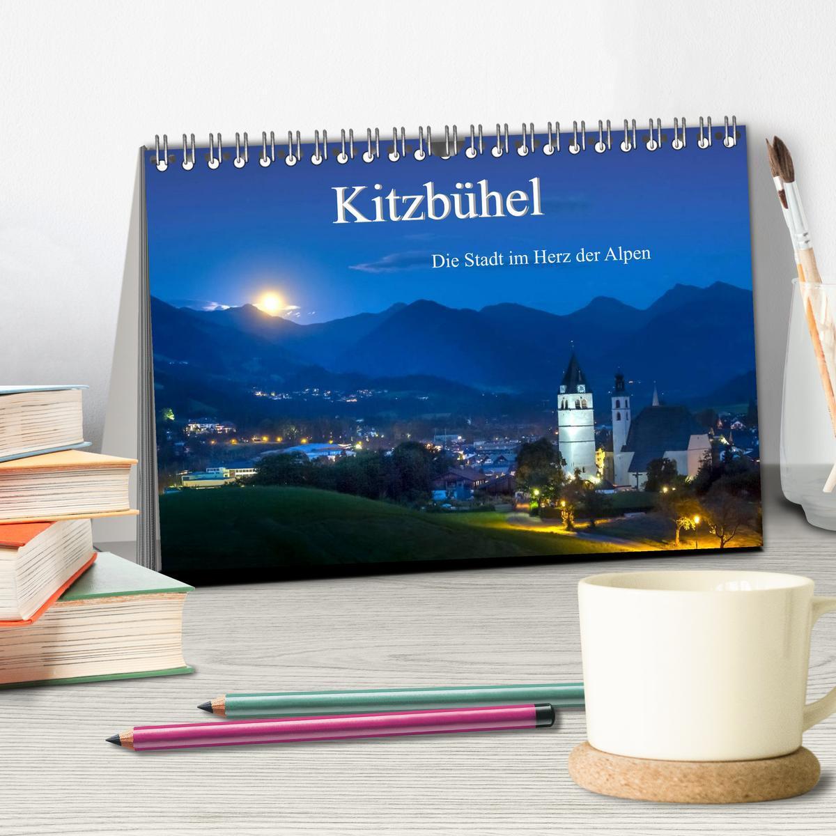 Bild: 9783435501922 | Kitzbühel. Die Stadt im Herz der Alpen (Tischkalender 2025 DIN A5...