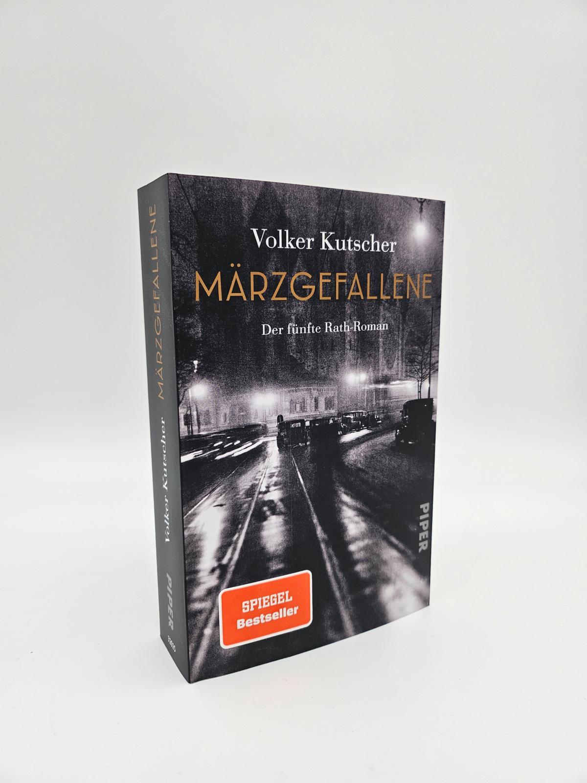 Bild: 9783492320252 | Märzgefallene | Volker Kutscher | Taschenbuch | Die Gereon-Rath-Romane