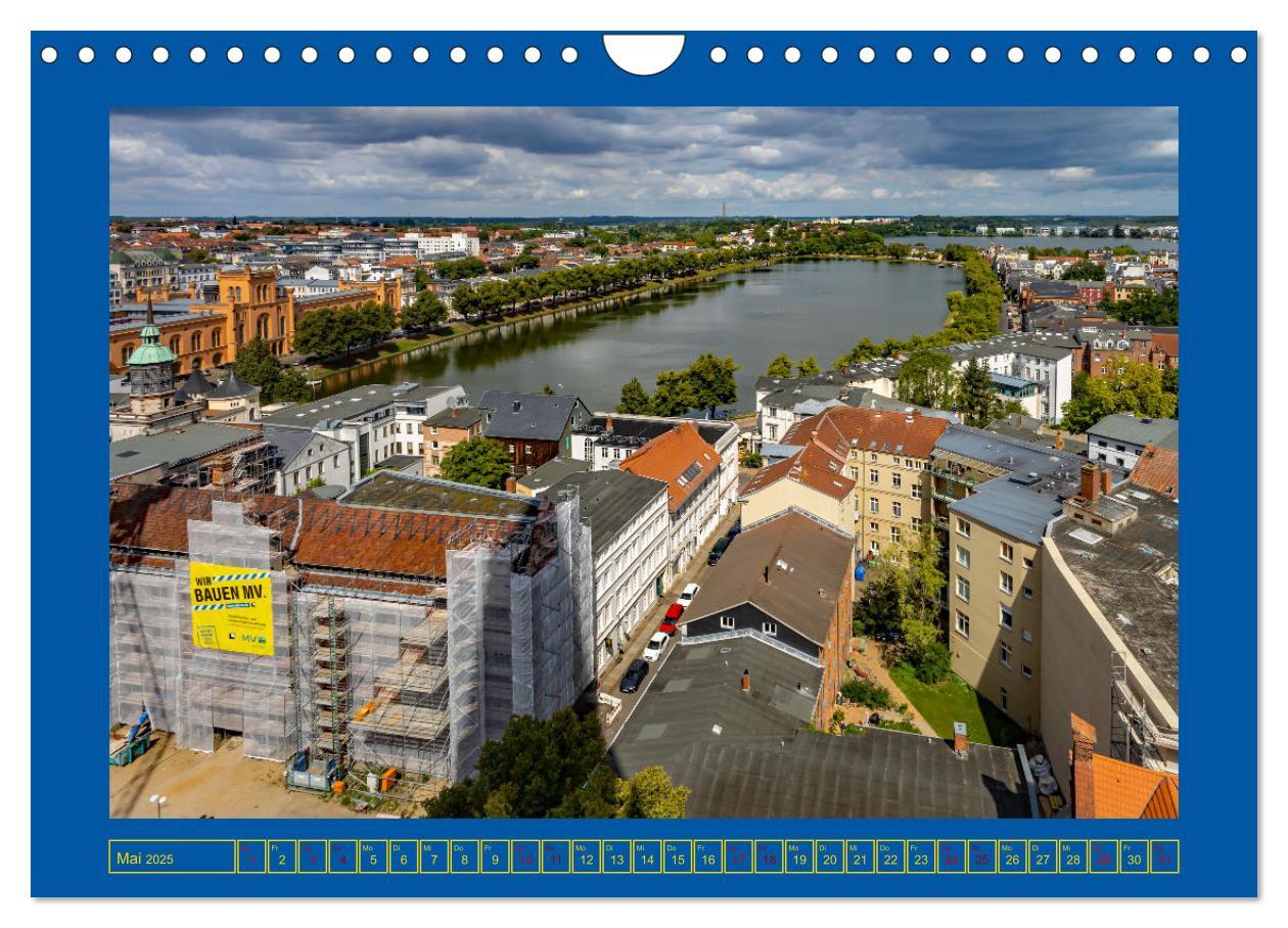 Bild: 9783457177068 | Schwerin - Wir sind Welterbe (Wandkalender 2025 DIN A4 quer),...