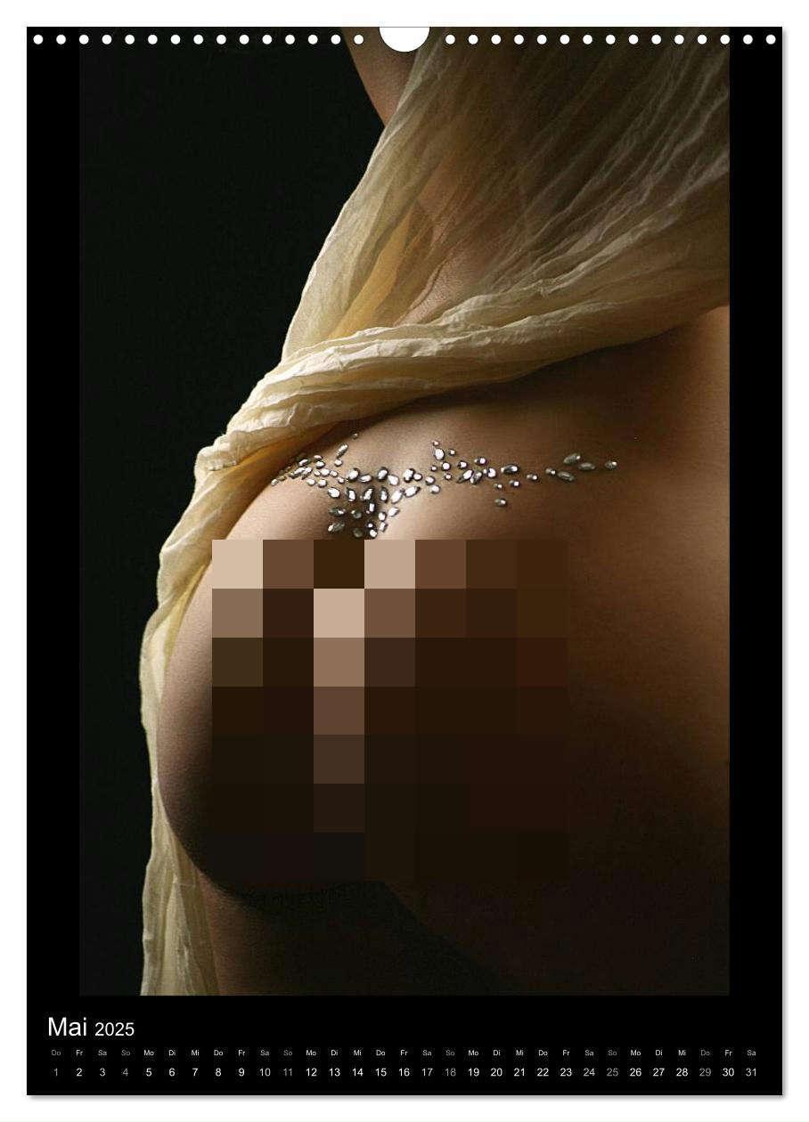 Bild: 9783457052716 | Adorned Nudes - Schmuck und Akt (Wandkalender 2025 DIN A3 hoch),...