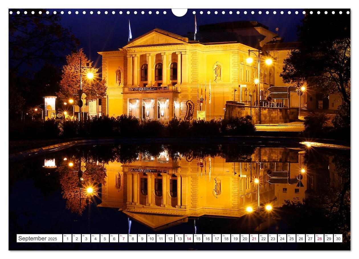 Bild: 9783435076680 | HALLE SAALE BEI NACHT (Wandkalender 2025 DIN A3 quer), CALVENDO...