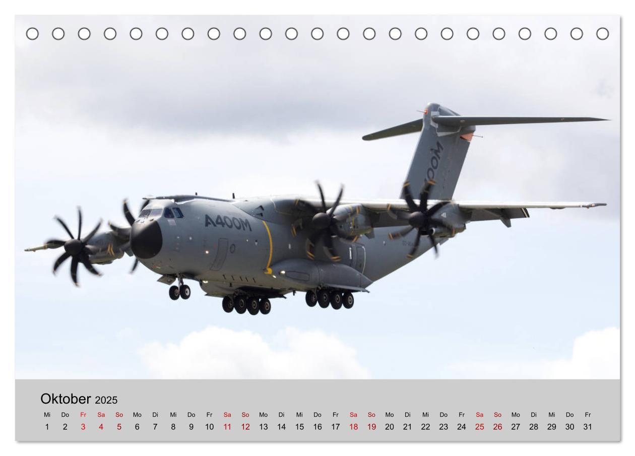 Bild: 9783435374601 | Transportflugzeug Airbus A400M Atlas (Tischkalender 2025 DIN A5...