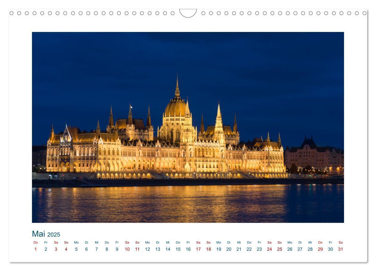 Bild: 9783383816192 | Budapest: zwischen Parlamentsgebäude und Burgpalast (Wandkalender...