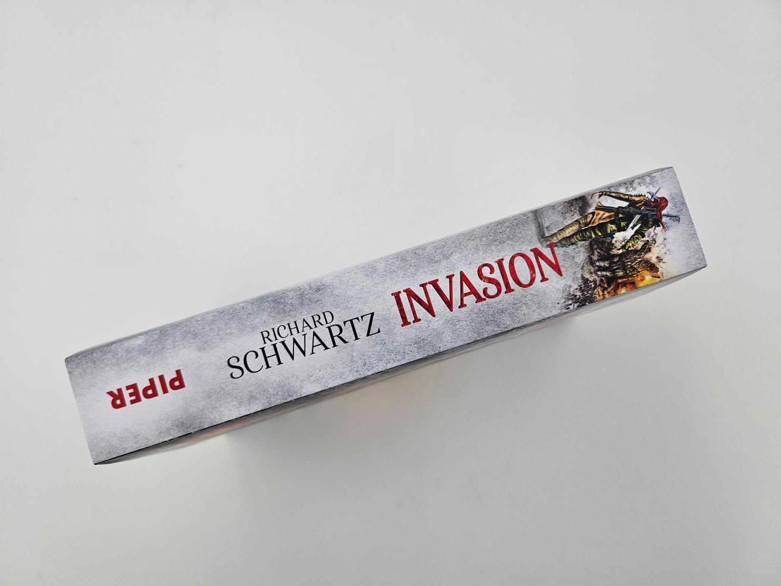 Bild: 9783492705448 | Invasion | Ein LitRPG-Roman | Richard Schwartz | Taschenbuch | 416 S.