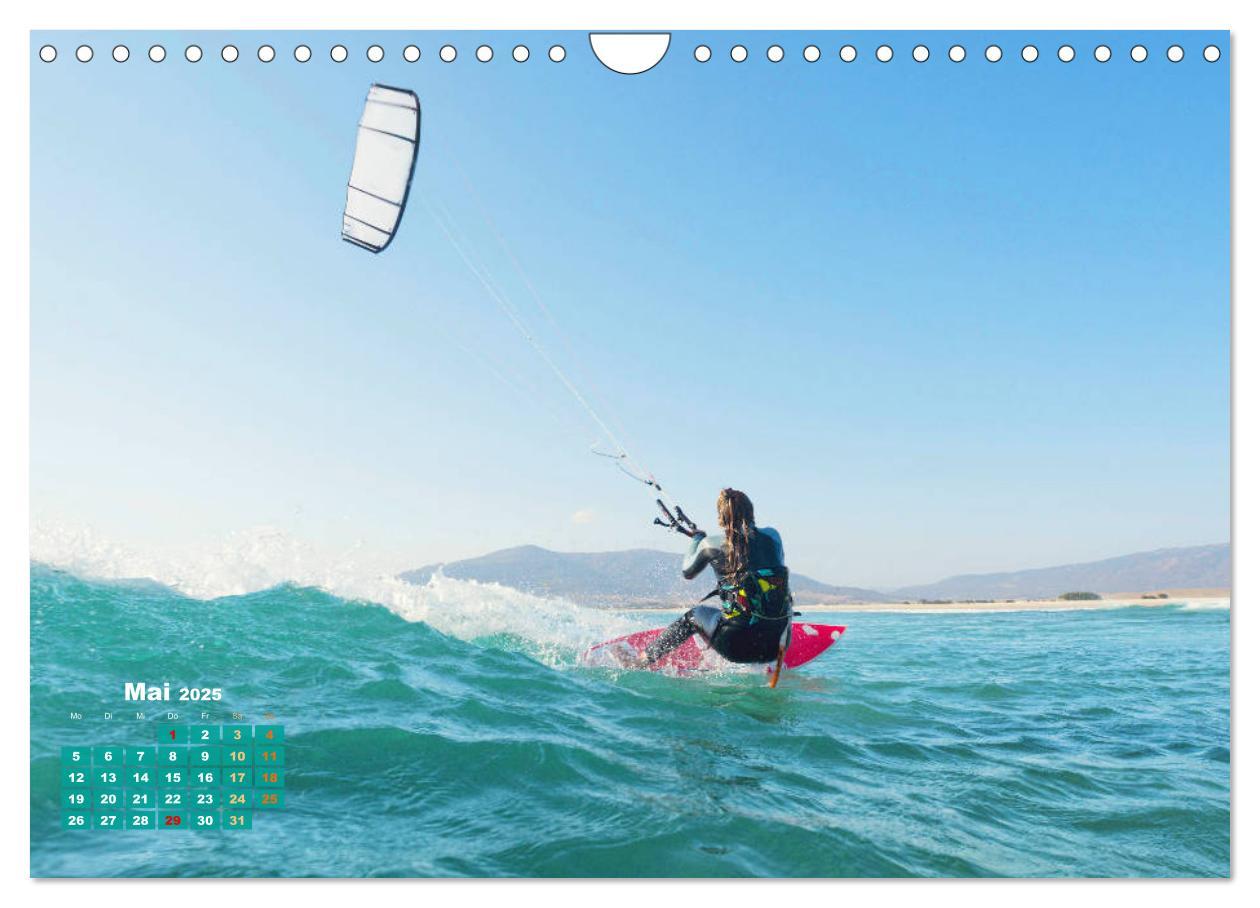 Bild: 9783457161364 | Kitesurfen: Mit Drachen am Meer (Wandkalender 2025 DIN A4 quer),...