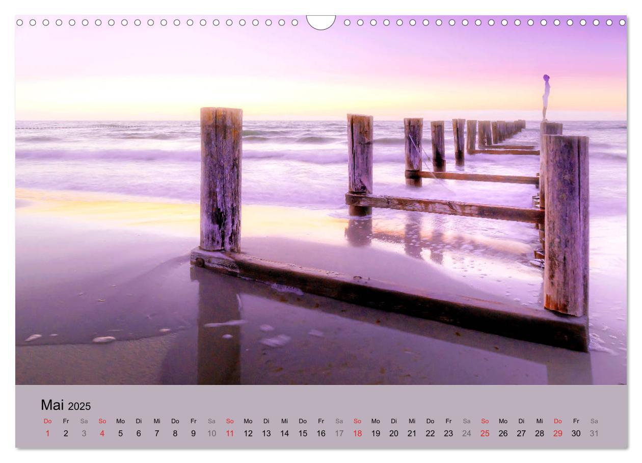 Bild: 9783435340224 | STRANDLUST: Fischland-Darß-Zingst (Wandkalender 2025 DIN A3 quer),...