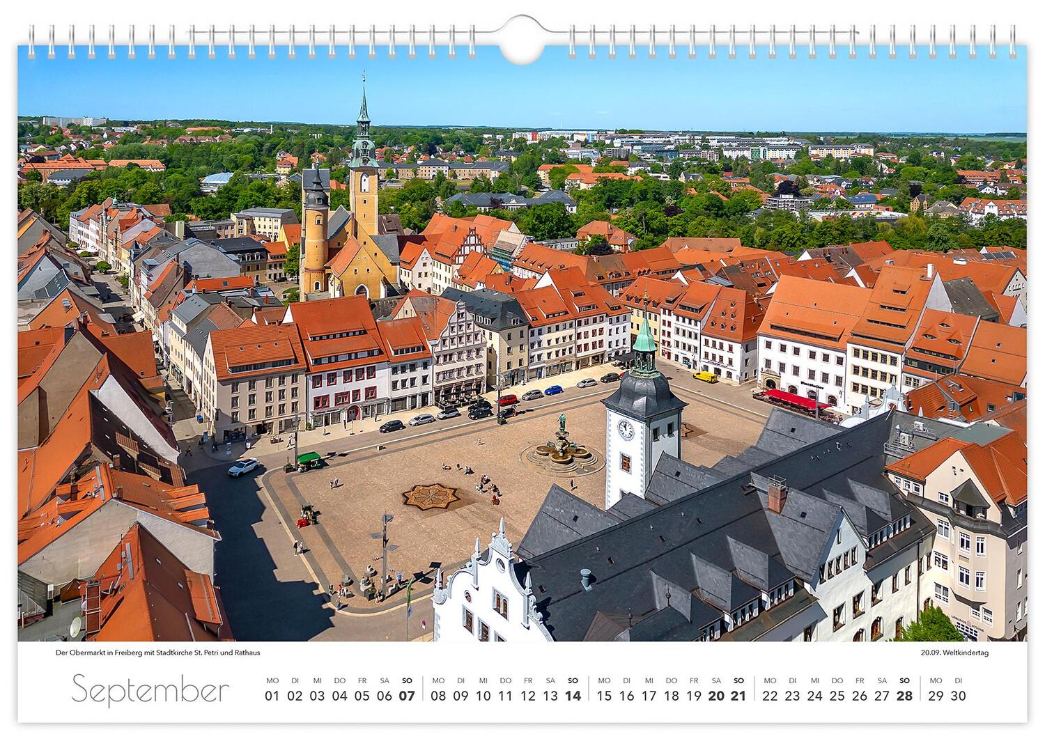 Bild: 9783910680555 | Kalender Sachsen von oben 2025 - Luftaufnahmen | Peter Schubert | 2025