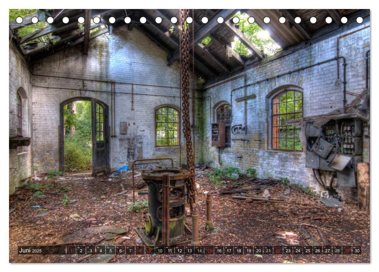 Bild: 9783435798063 | Lost Places in Deutschland 2025 (Tischkalender 2025 DIN A5 quer),...