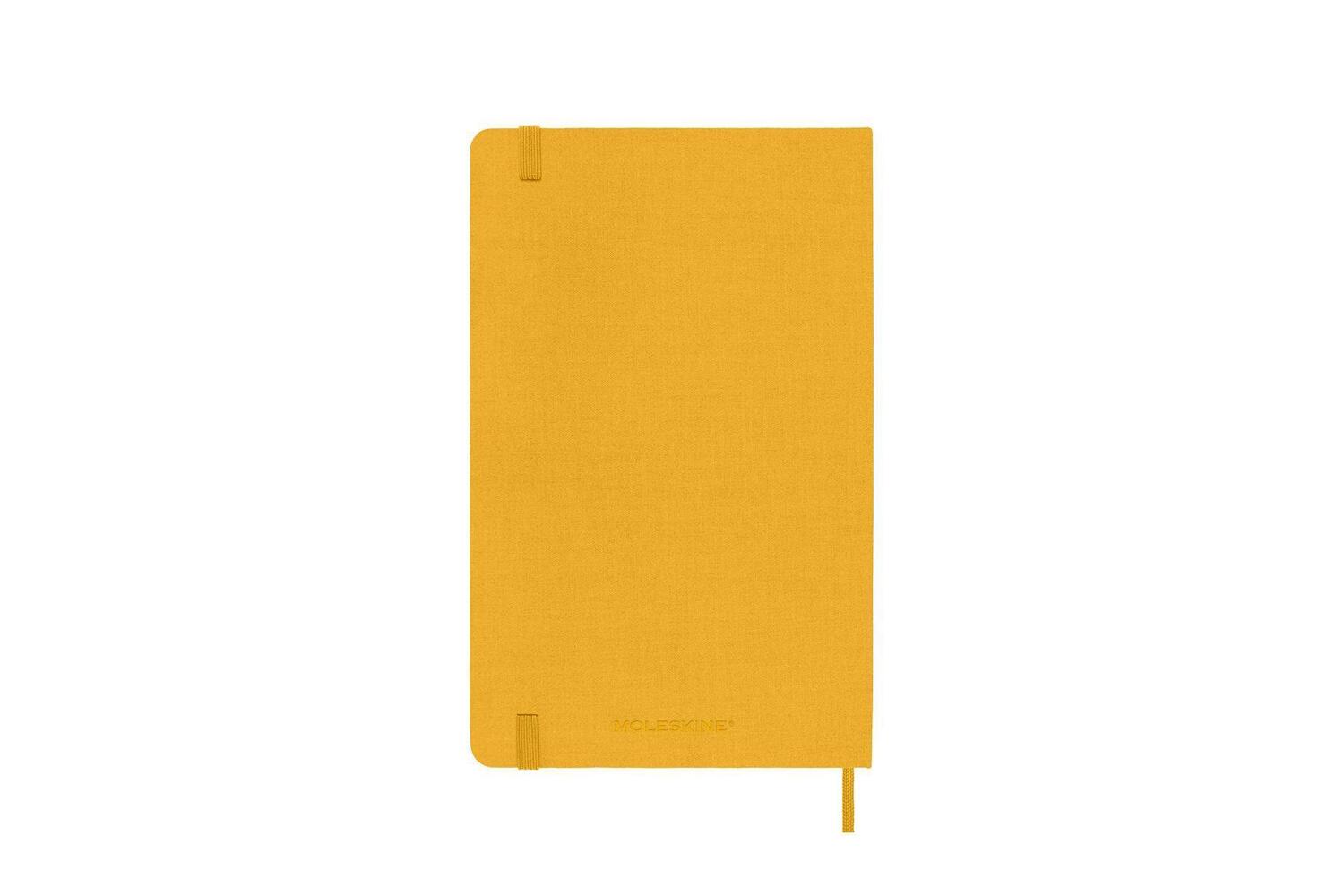 Bild: 8056598853070 | Moleskine Classic Notebook, Large, Ruled, Orange Yellow, Silk Hard...