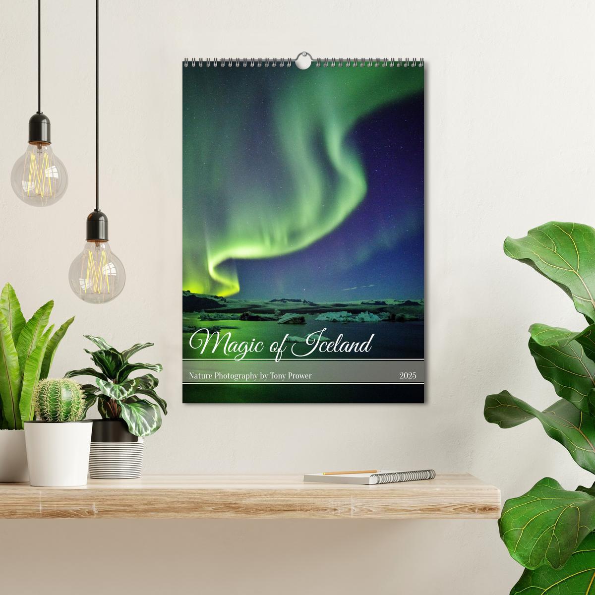 Bild: 9781325997534 | Magic of Iceland - nature photography (Wall Calendar 2025 DIN A3...