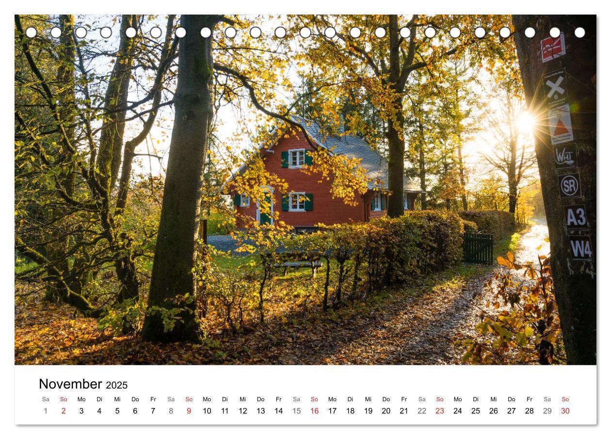 Bild: 9783383995446 | SAUERLAND ¿ Besondere Orte (Tischkalender 2025 DIN A5 quer),...