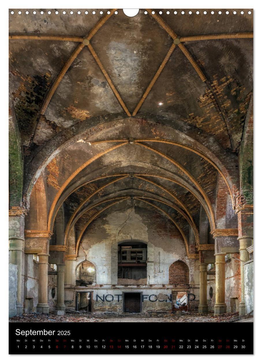 Bild: 9783435987184 | Lost Places - Verlassene Kirchen (Wandkalender 2025 DIN A3 hoch),...