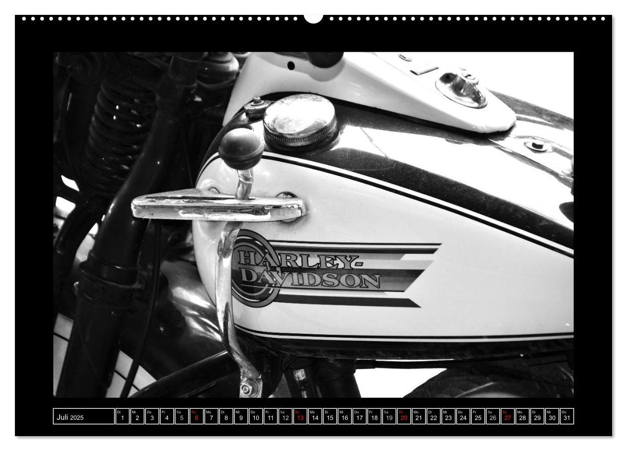 Bild: 9783435392971 | Harley Davidson WLA 750 in Schwarzweiss (Wandkalender 2025 DIN A2...