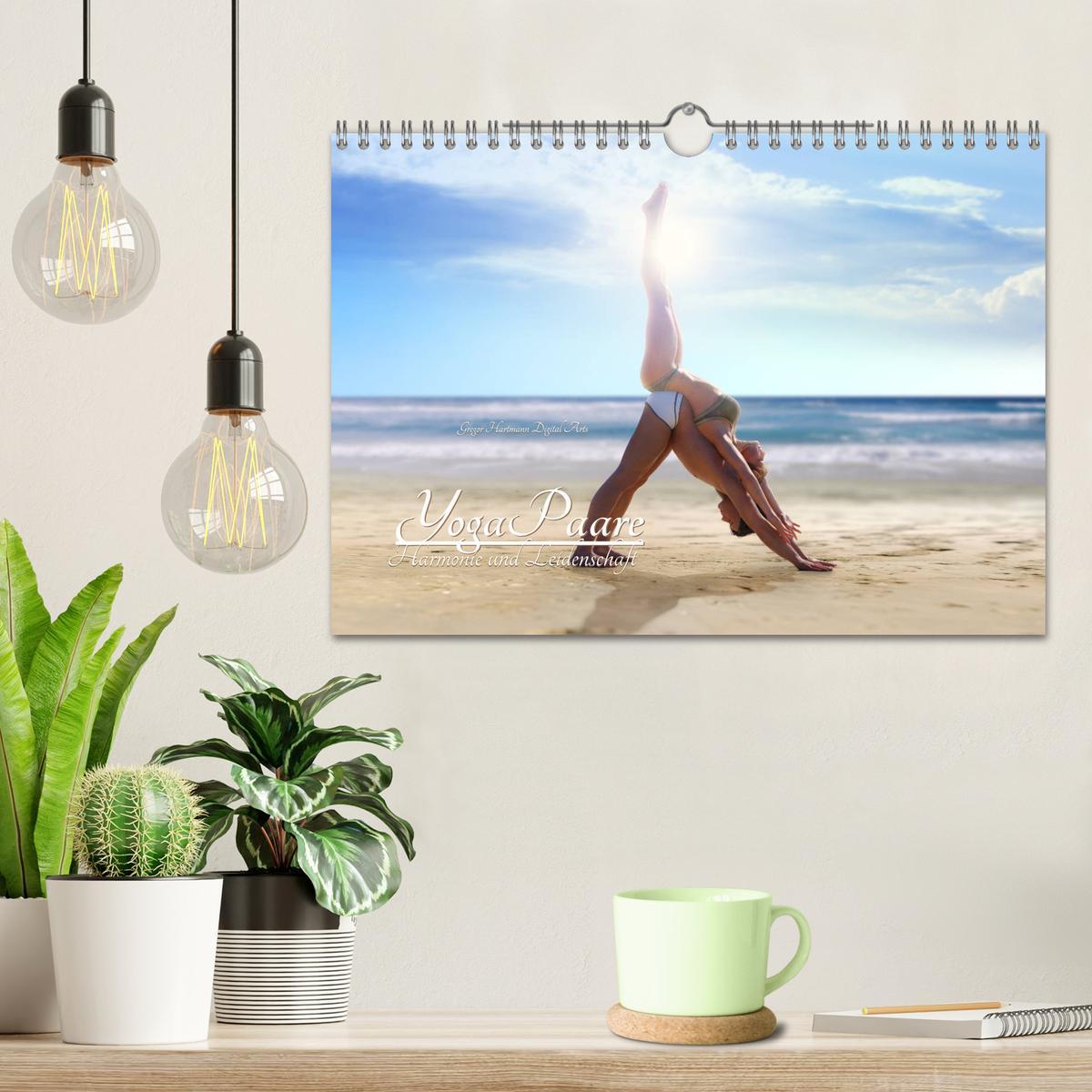 Bild: 9783435242795 | YogaPaare (Wandkalender 2025 DIN A4 quer), CALVENDO Monatskalender