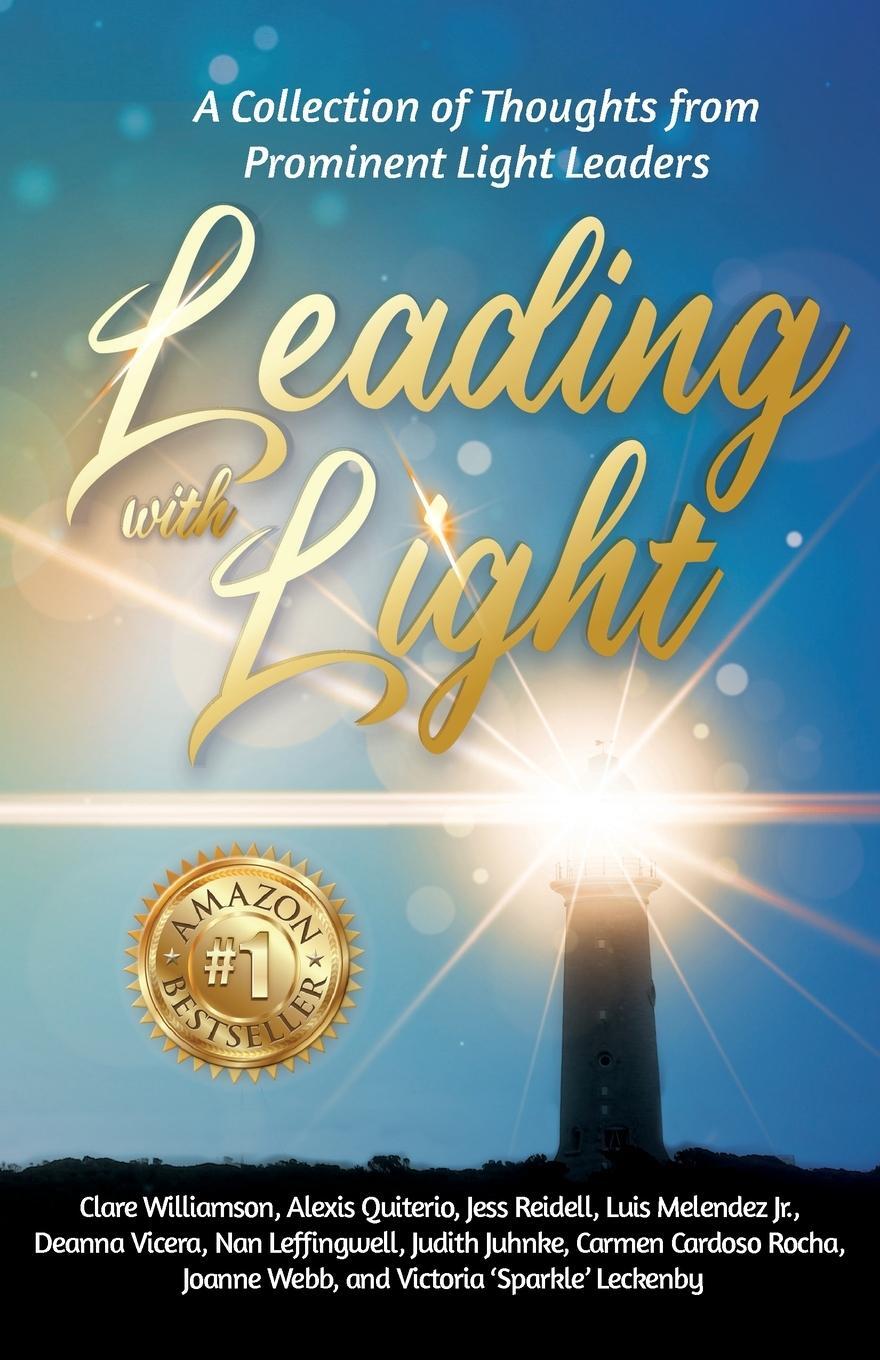 Cover: 9781959608479 | Leading with Light | Clare Williamson | Taschenbuch | Paperback | 2023