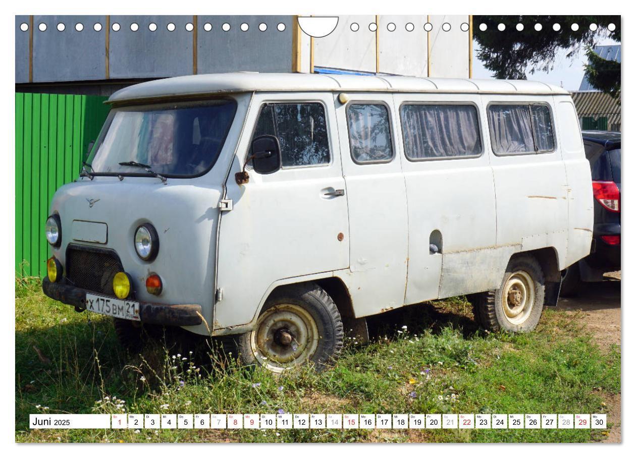 Bild: 9783435218158 | Auto-Legende UAZ-452 - Russlands Brotlaib auf Rädern (Wandkalender...