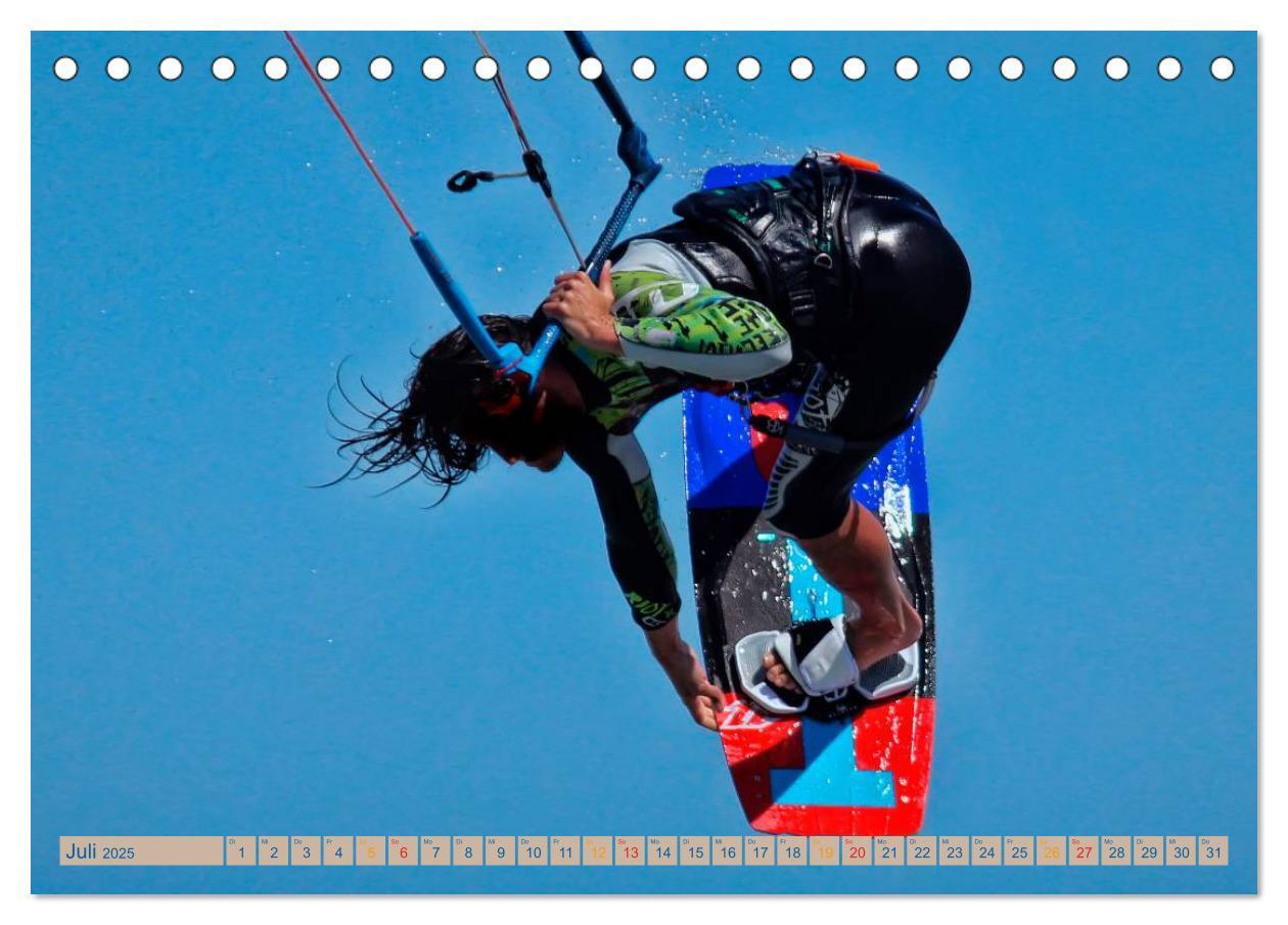 Bild: 9783435726769 | Kitesurfen - über den Wellen (Tischkalender 2025 DIN A5 quer),...