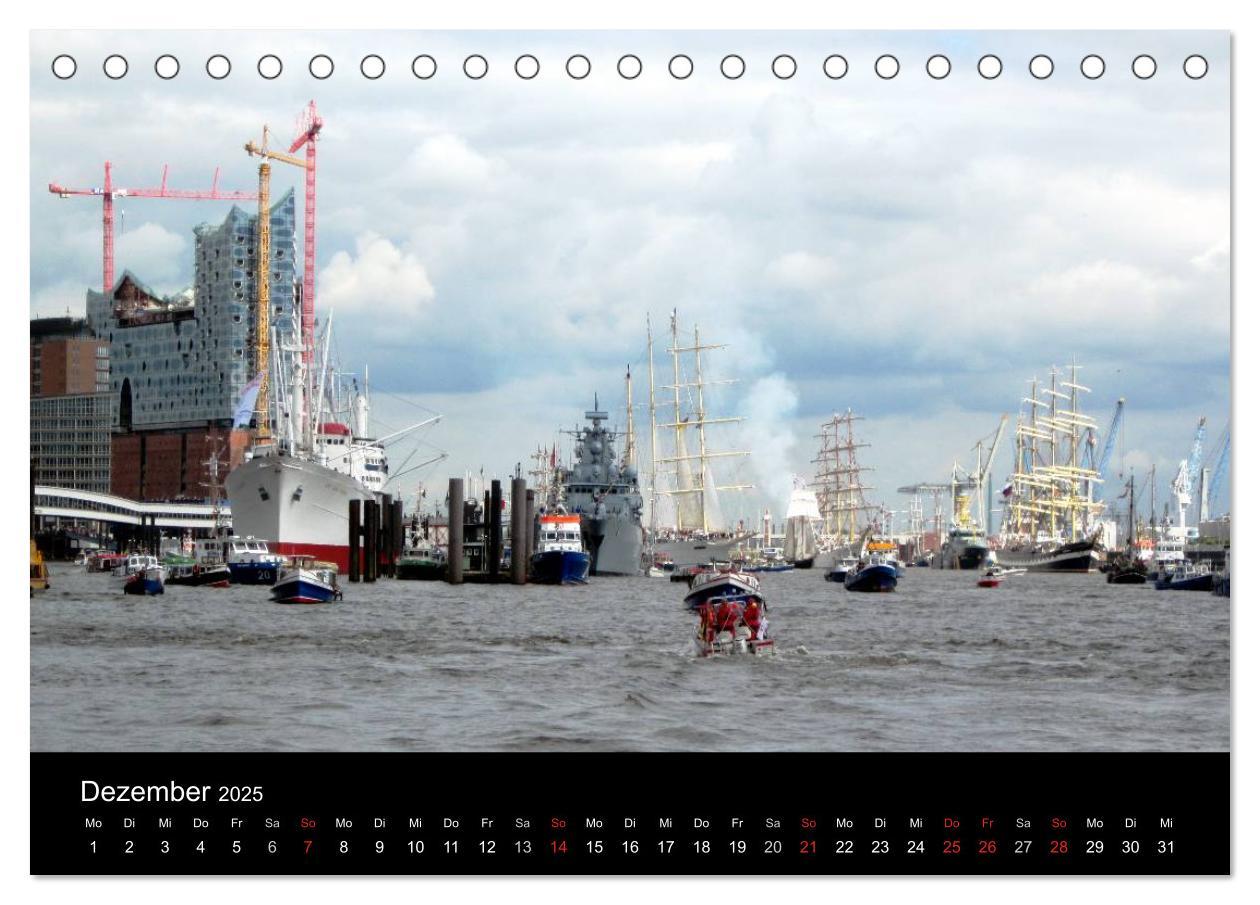 Bild: 9783435813933 | Hamburg Hafengeburtstag (Tischkalender 2025 DIN A5 quer), CALVENDO...