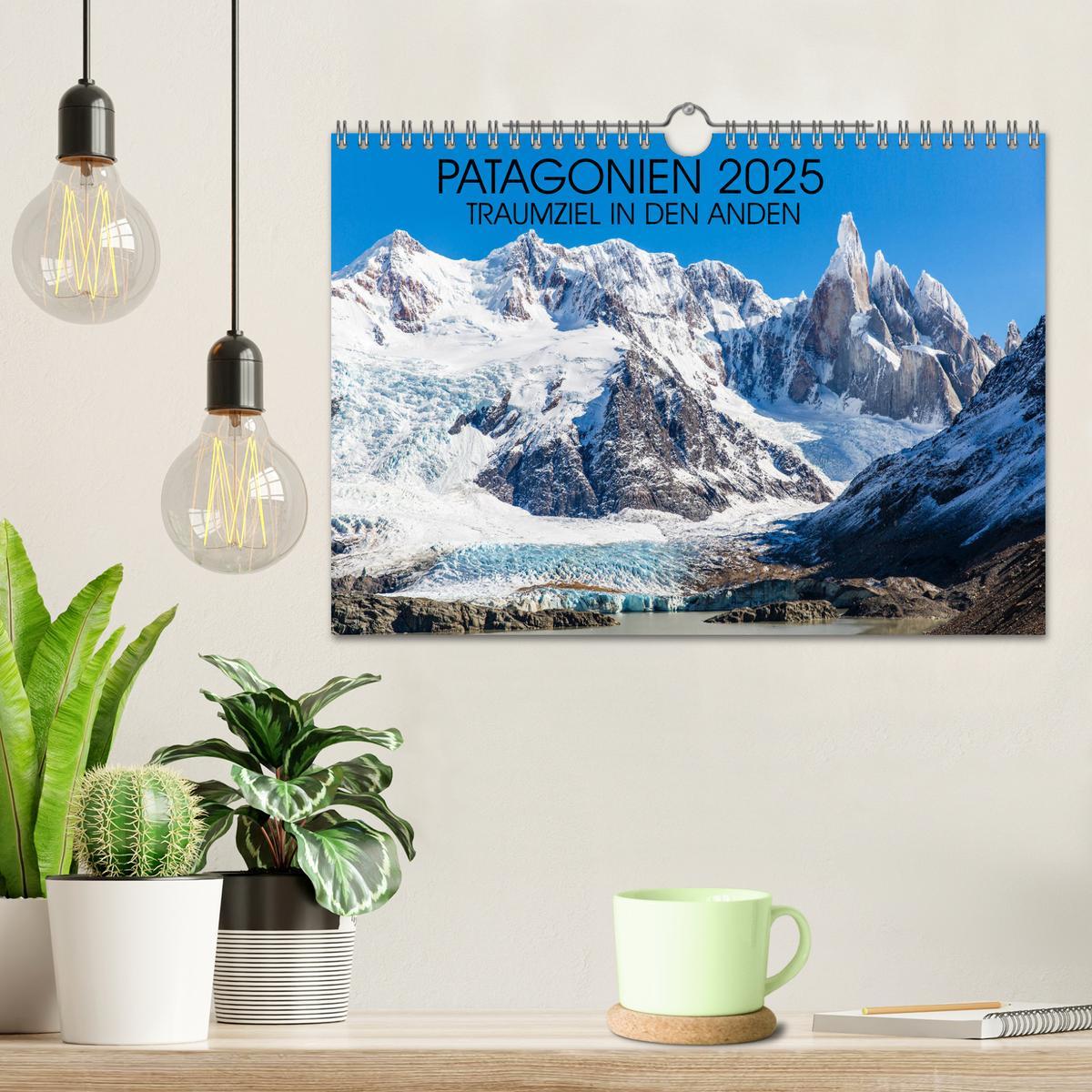 Bild: 9783435595235 | Patagonien 2025 - Traumziel in den Anden (Wandkalender 2025 DIN A4...