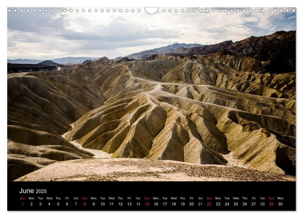 Bild: 9781325959617 | Death Valley California (Wall Calendar 2025 DIN A3 landscape),...