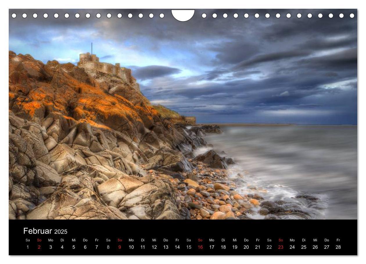 Bild: 9783435731299 | Holy Island - England (Wandkalender 2025 DIN A4 quer), CALVENDO...