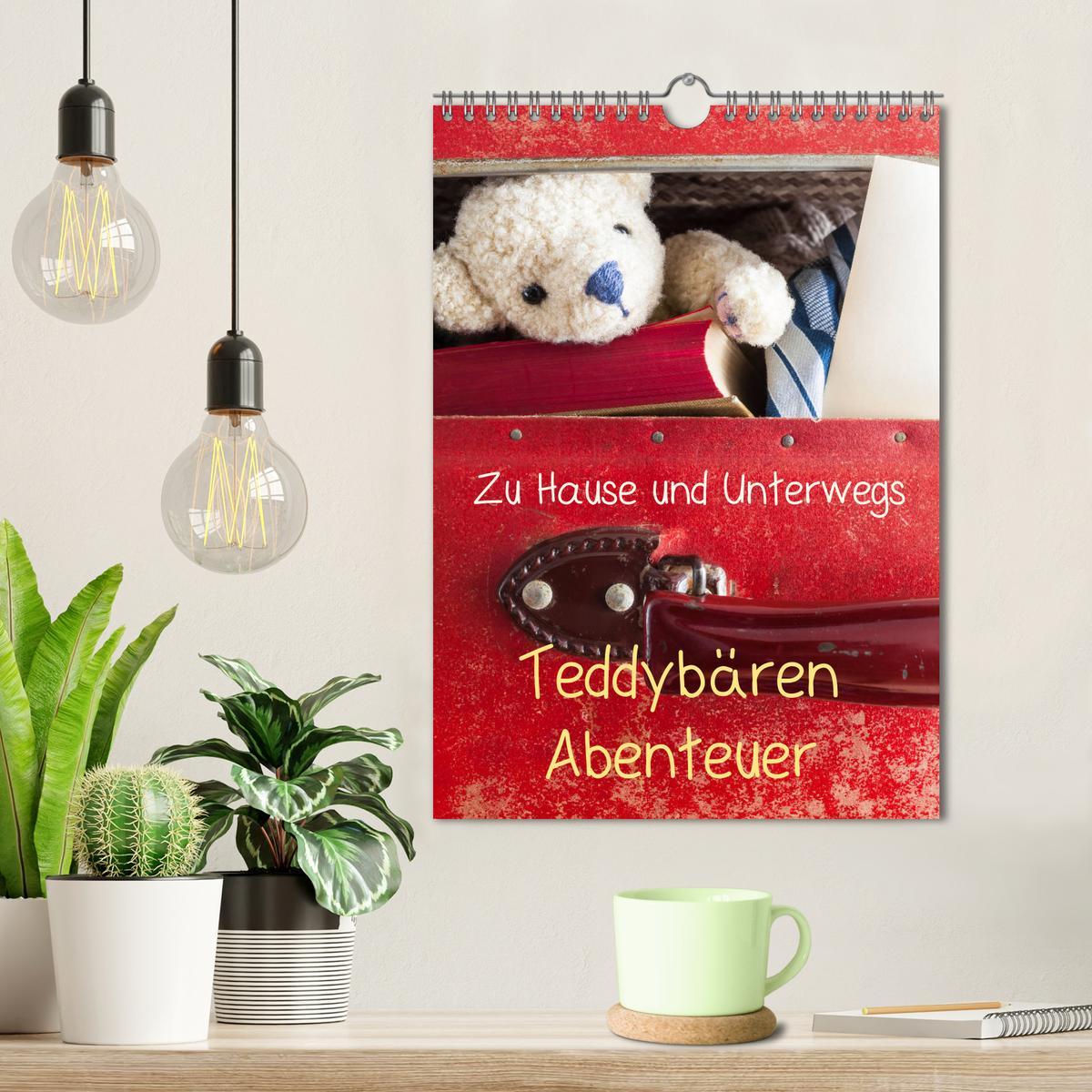 Bild: 9783435964147 | Teddybären Abenteuer - Zu Hause und Unterwegs (Wandkalender 2025...