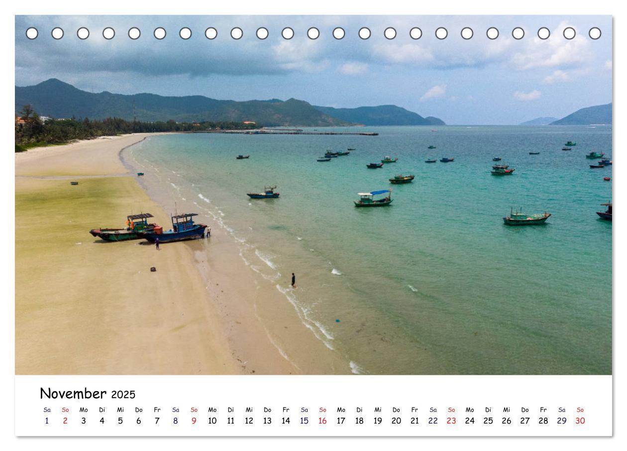 Bild: 9783435349784 | Vietnam aus der Luft (Tischkalender 2025 DIN A5 quer), CALVENDO...