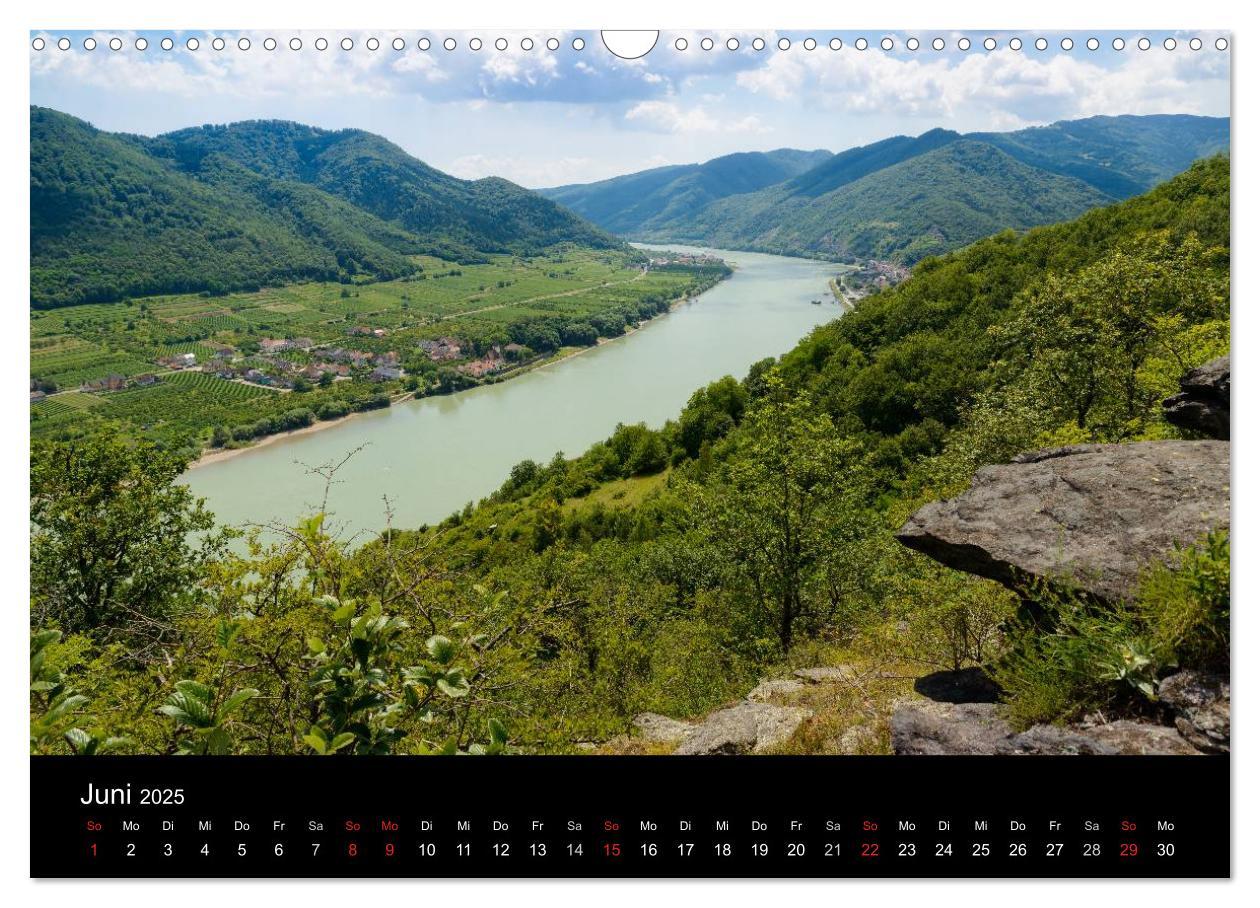 Bild: 9783435701834 | Wachau, Wachau, du Träumerin (Wandkalender 2025 DIN A3 quer),...