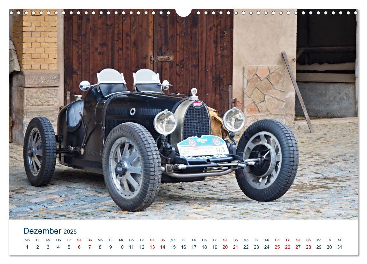 Bild: 9783383913617 | Bugatti Traumautos (Wandkalender 2025 DIN A3 quer), CALVENDO...