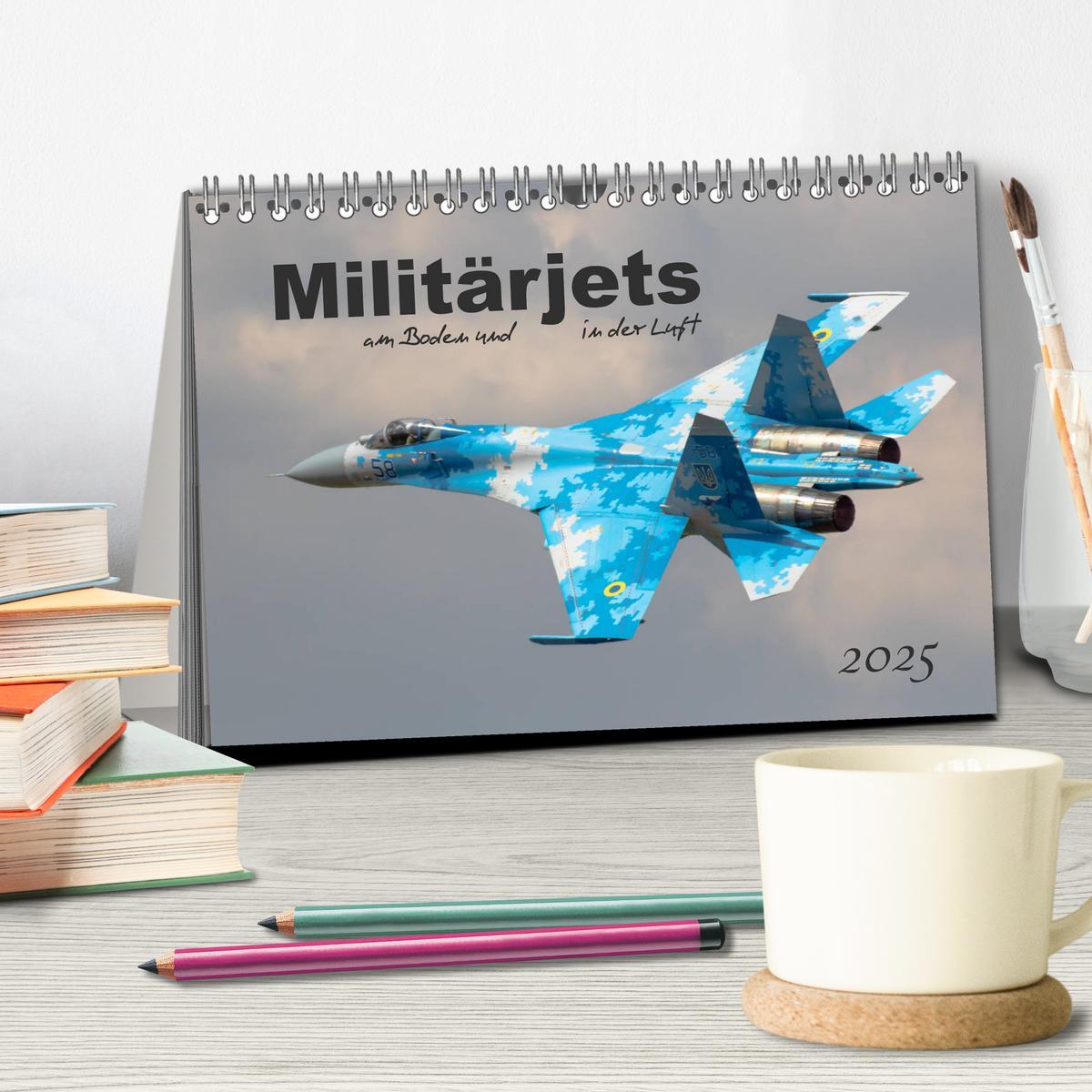 Bild: 9783435293186 | Militärjets am Boden und in der Luft (Tischkalender 2025 DIN A5...