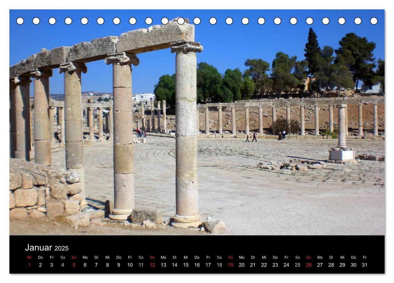 Bild: 9783435641239 | Faszinierendes Jordanien (Tischkalender 2025 DIN A5 quer), CALVENDO...