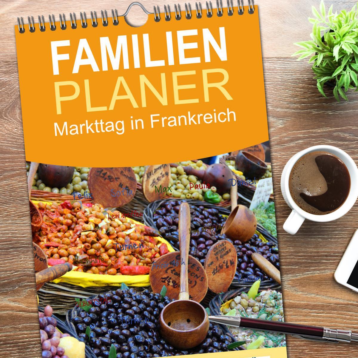 Bild: 9783457097823 | Familienplaner 2025 - Markttag in Frankreich mit 5 Spalten...